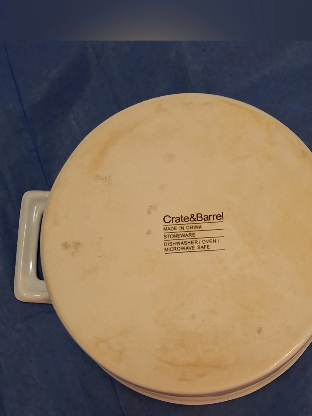 Crate&Barrel Small Casserole Dish With Lid Stoneware